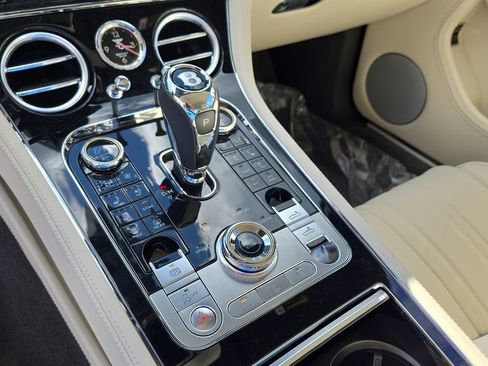 New 2025 Bentley Continental GTC image 38