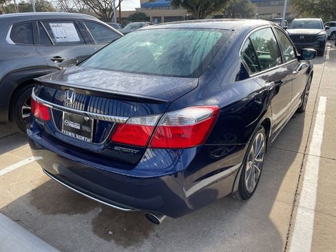 Used 2014 Honda Accord Sport image 3