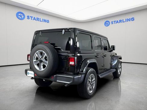 Used 2023 Jeep Wrangler Sahara image 8