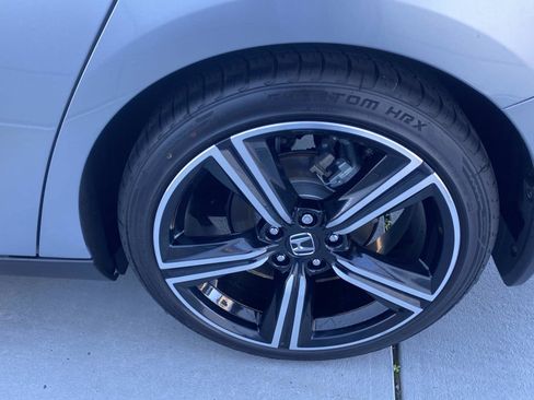 Used 2024 Honda Accord Sport image 10