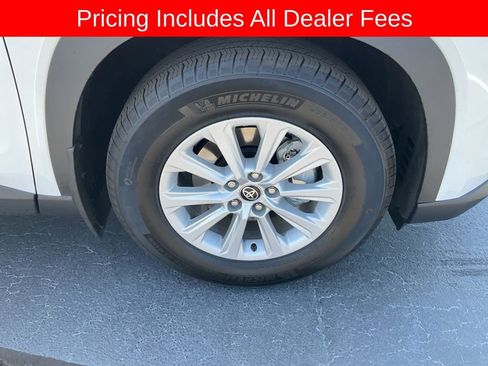 Used 2026 Toyota Grand Highlander AWD Hybrid image 25