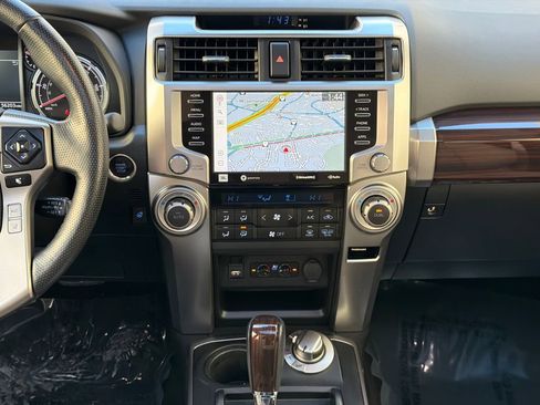 Used 2023 Toyota 4Runner Limited image 21