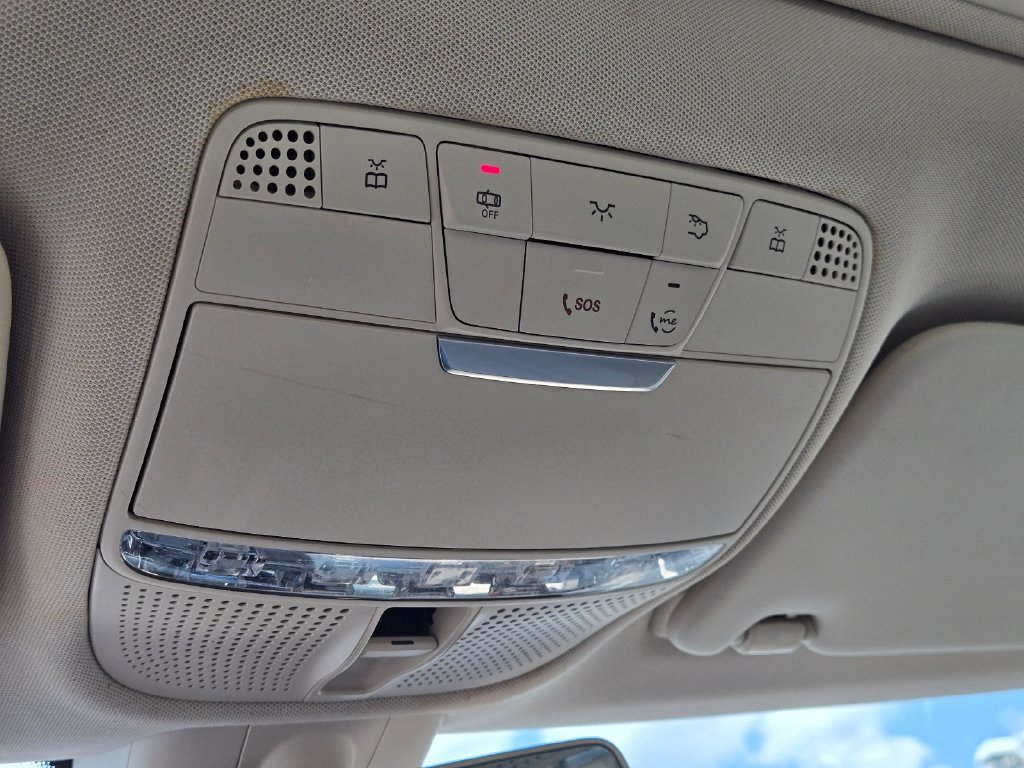 Used 2020 Mercedes-Benz C 300 Sedan image 33