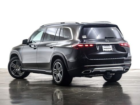 New 2025 Mercedes-Benz GLS 450 4MATIC image 12