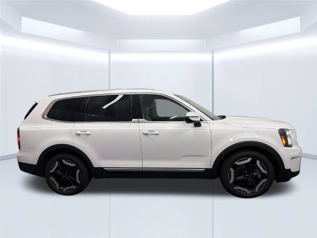 Certified 2023 Kia Telluride EX FWD image 7