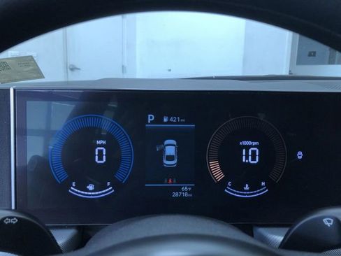 Used 2025 Hyundai Sonata SEL FWD image 29