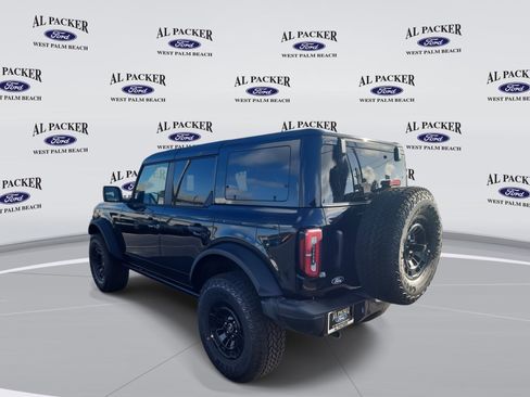 New 2026 Ford Bronco Badlands image 3