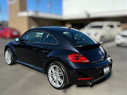 Used 2013 Volkswagen Beetle Turbo FWD image 3