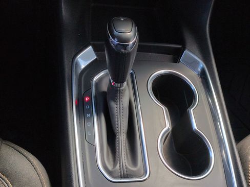 Used 2019 Chevrolet Traverse LT image 24