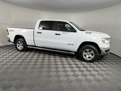 Used 2023 RAM 1500 Big Horn AWD/4WD image 6