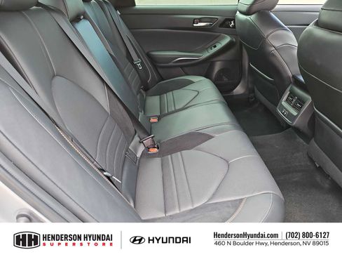 Used 2020 Toyota Avalon XSE w/ Carpet Mat Package FWD image 20
