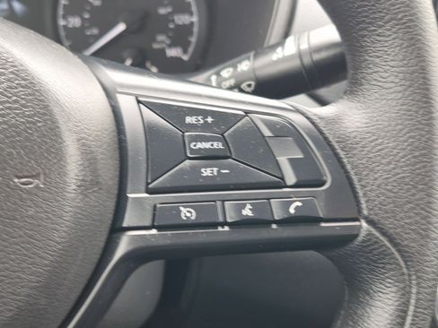 Used 2024 Nissan Altima 2.5 S FWD image 19