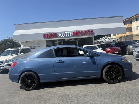 Used 2011 Honda Civic LX image 1