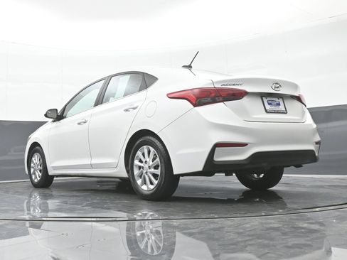 Used 2022 Hyundai Accent SEL FWD image 37