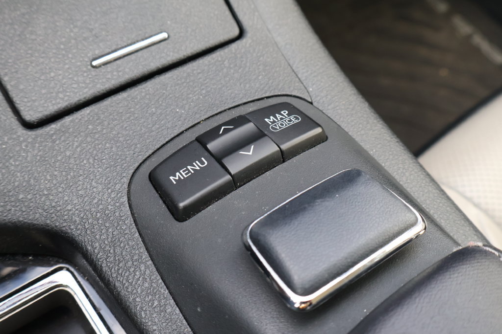 Used 2014 Lexus ES 350 w/ Ultra Luxury Package FWD image 28