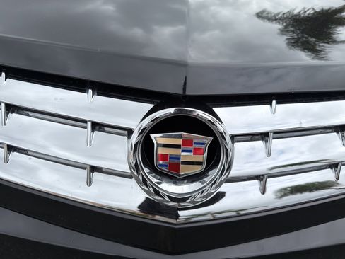 Used 2006 Cadillac XLR RWD image 51