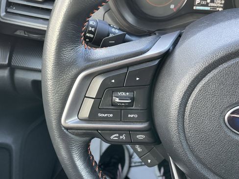 Used 2022 Subaru Crosstrek 2.0i Premium w/ Moonroof Package image 19