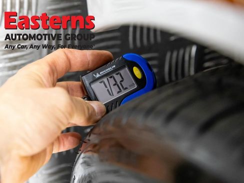 Used 2022 BMW 330i xDrive Sedan w/ M Sport Package image 27