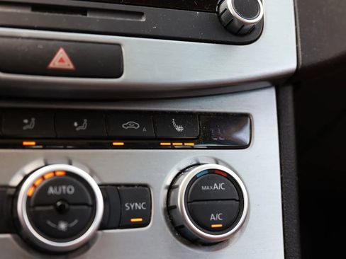 Used 2015 Volkswagen CC Executive FWD image 33