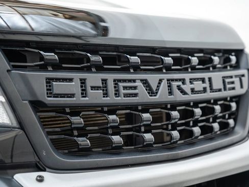 Used 2022 Chevrolet Colorado ZR2 w/ Colorado ZR2 Bison Edition AWD/4WD image 12