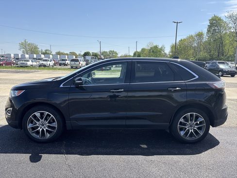 Used 2017 Ford Edge Titanium w/ Technology Package AWD/4WD image 1