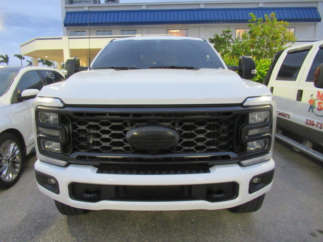 Used 2025 Ford F250 XL w/ STX Appearance Package AWD/4WD image 2