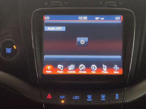 Used 2018 Dodge Journey Crossroad w/ Nav & Sun Group FWD image 25