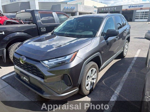 Used 2023 Toyota RAV4 LE AWD/4WD image 19