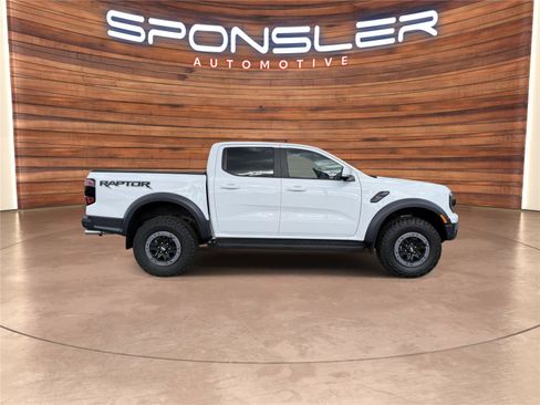 Used 2024 Ford Ranger Raptor AWD/4WD image 8