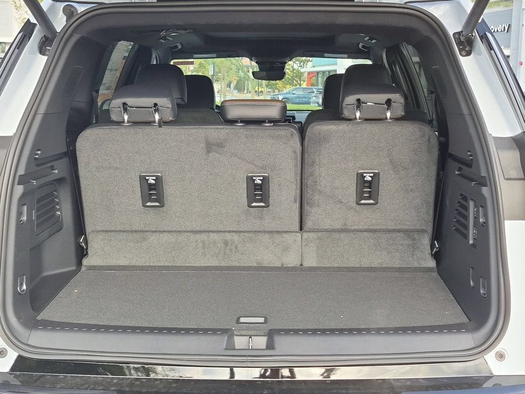 New 2026 GMC Acadia Denali Ultimate FWD image 23