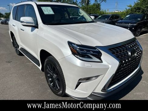 Used 2023 Lexus GX 460 Premium AWD/4WD image 3