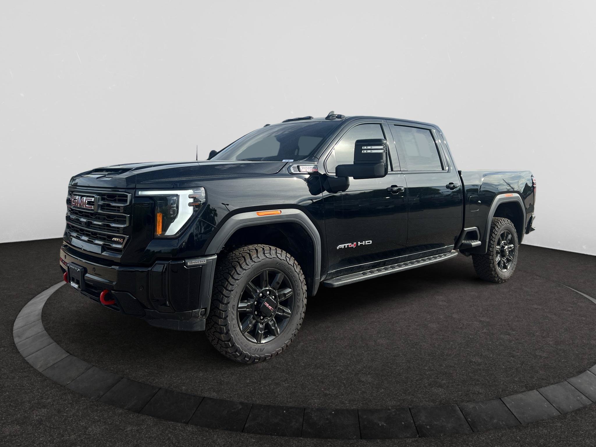 Used 2026 GMC Sierra 3500 AT4 w/ AT4 Premium Plus Package AWD/4WD image 2