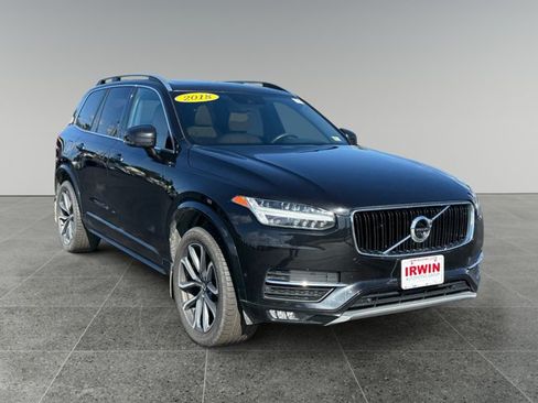 Used 2018 Volvo XC90 T6 Momentum w/ Convenience Package AWD/4WD image 6