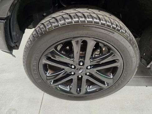 Used 2019 Ford F150 XLT w/ Equipment Group 302A Luxury RWD image 11