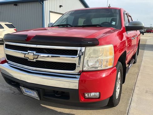 Used 2008 Chevrolet Silverado 1500 LT w/ Towing Package image 4