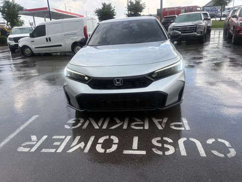 Used 2025 Honda Civic Sport image 8