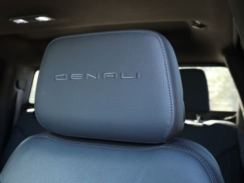 Used 2021 GMC Sierra 1500 Denali w/ Technology Package image 20