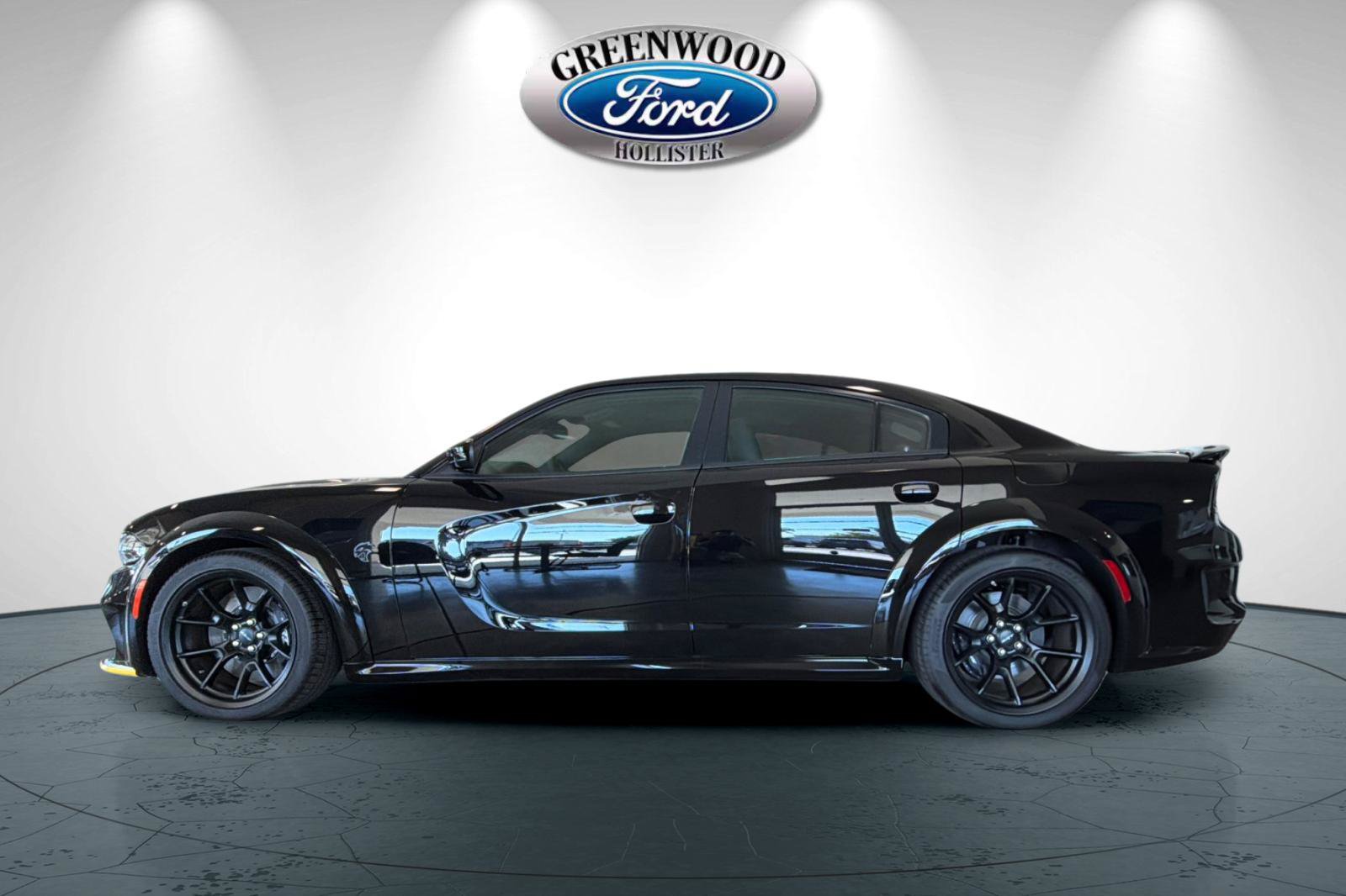 Used 2023 Dodge Charger SRT Hellcat RWD image 7