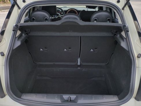 Used 2016 MINI Cooper S image 11