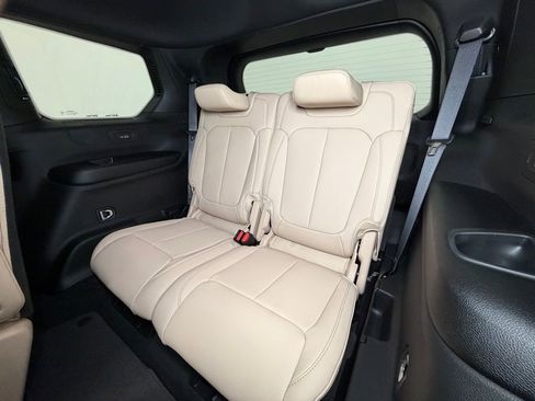 New 2026 Jeep Grand Cherokee L Limited AWD/4WD image 6