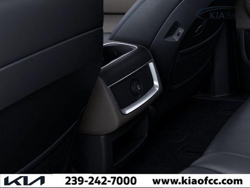 New 2026 Kia Carnival image 26