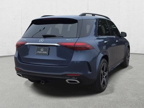 Used 2024 Mercedes-Benz GLE 350 4MATIC w/ AMG Line Exterior image 5