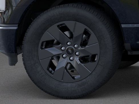 New 2025 Ford F150 Lightning Flash image 20