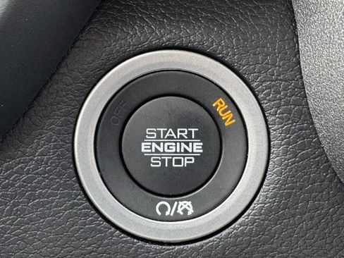 New 2026 RAM 2500 Tradesman w/ Chrome Appearance Group image 17