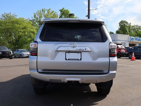 Used 2024 Toyota 4Runner SR5 Premium AWD/4WD image 6