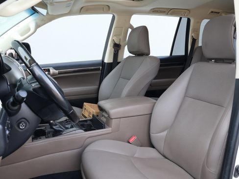 Used 2020 Lexus GX 460 Premium image 33