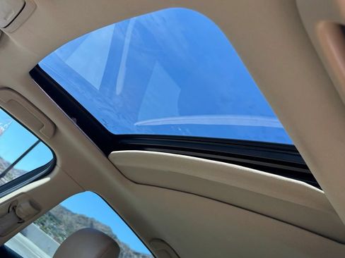 Used 2012 Honda Accord EX-L image 18