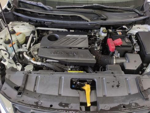 Used 2023 Nissan Rogue SV w/ SV Premium B Package AWD/4WD image 19