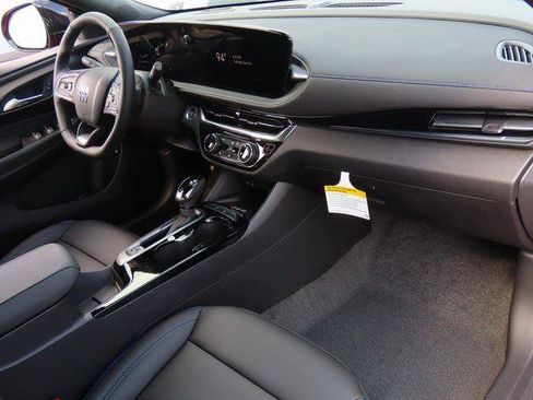 New 2025 Buick Envista Sport Touring w/ Convenience I Package image 7