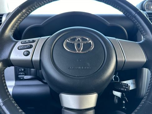 Used 2007 Toyota FJ Cruiser 4WD image 22